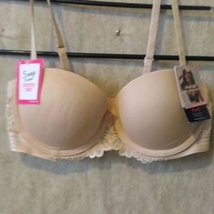Maiden form tan bra. Lace.